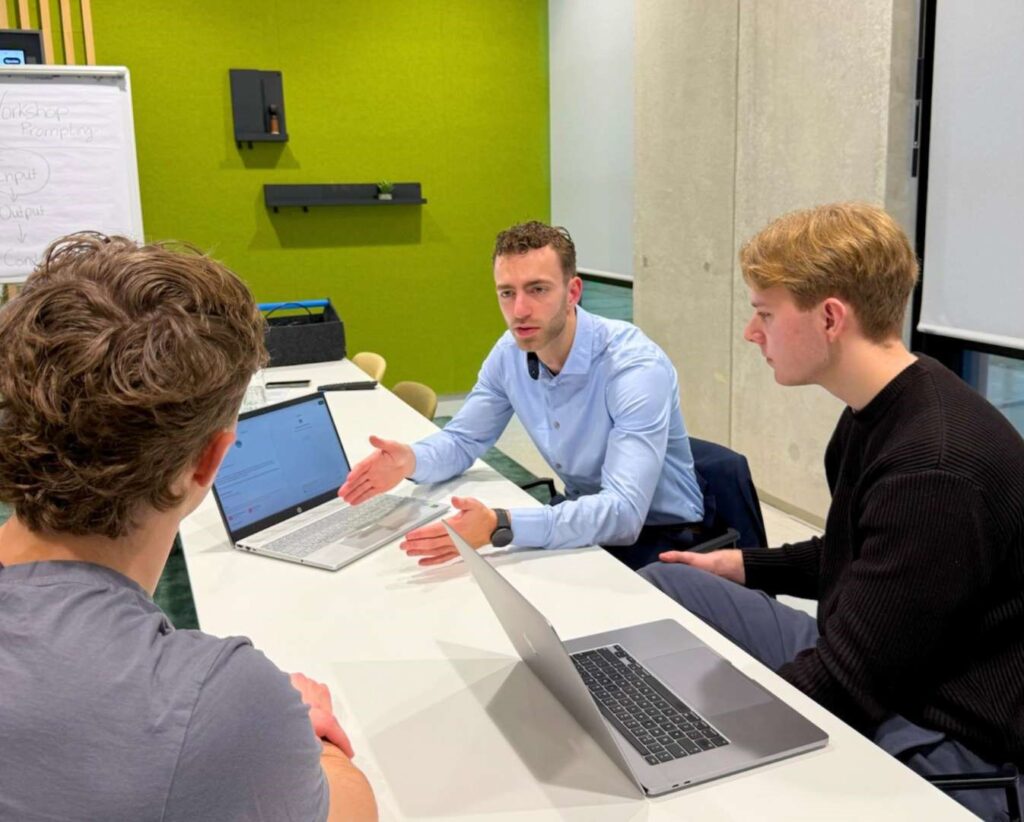 Niek-adviseert-een-klant